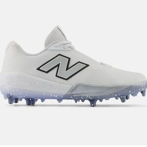 New Balance FuelCell COMPv4 molded baseball cleats. CCOMPTW4 White. Men 6 NWOT